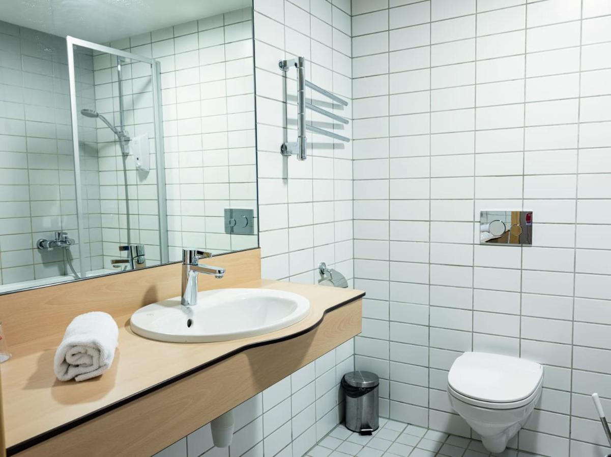 Zaliasis Slenis - Self Check-In Hotel - Free Parking Aukstkiemiai Dış mekan fotoğraf